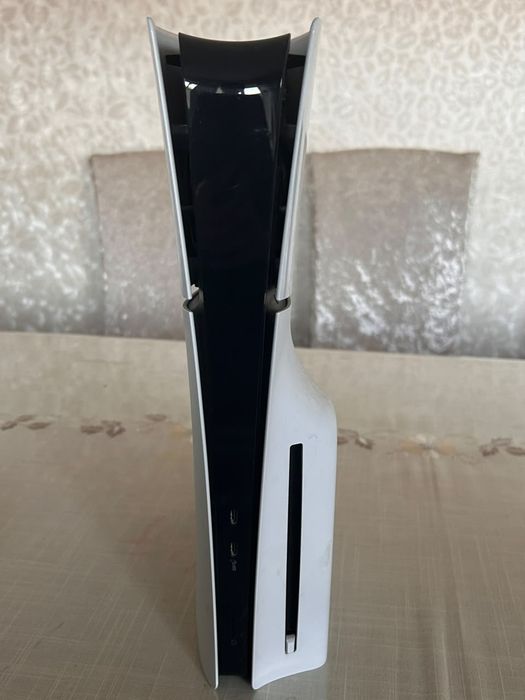 Playstation-5 848гб срочная продажа!

Продаю PS5 в хорошем состоянии.П