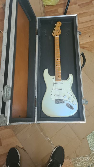 Case chitara electrica