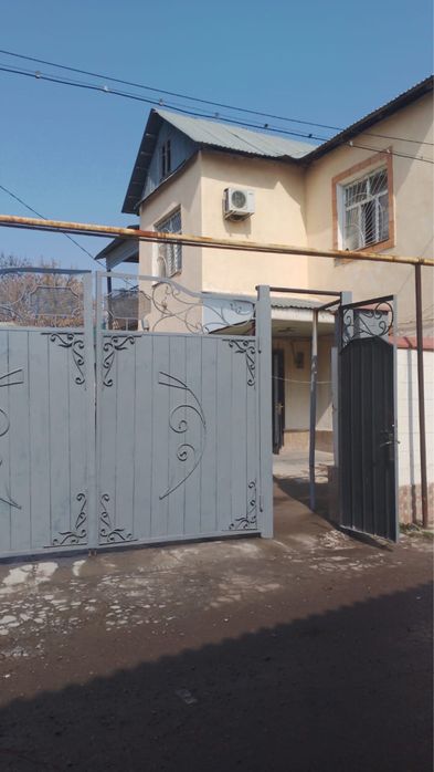 Есть общежитие для девочек квартира