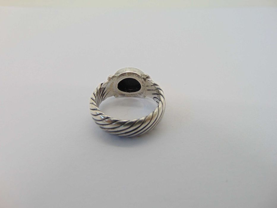 Inel din argint cu onix