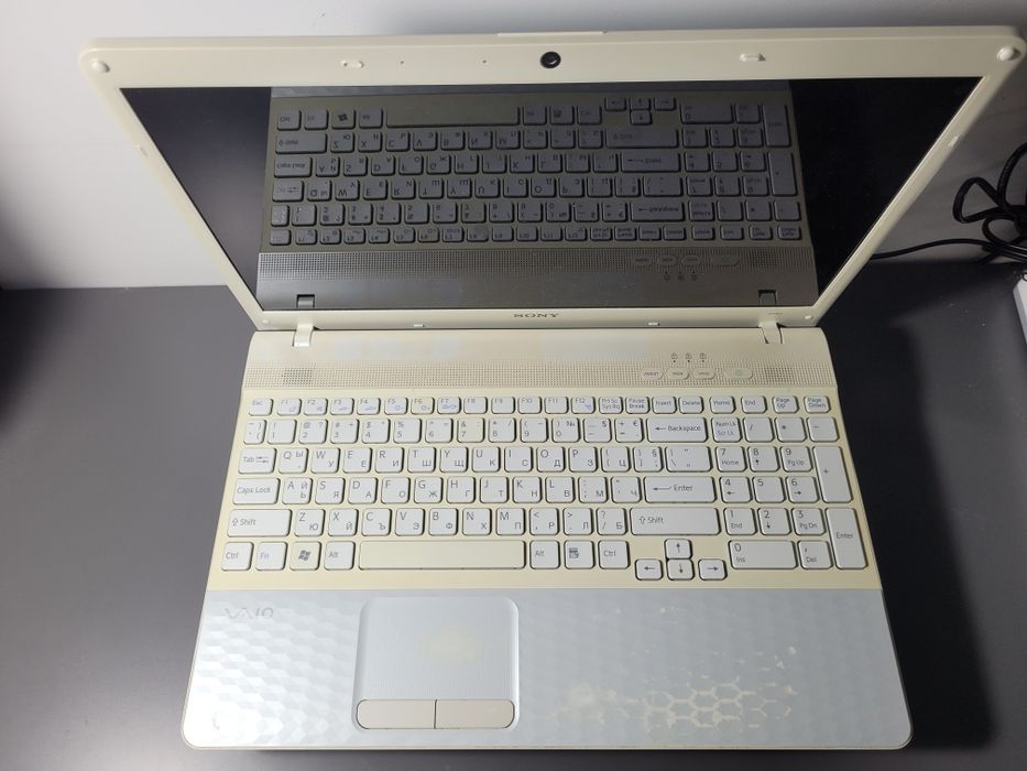 HP Pavilion G6 и Sony Vaio