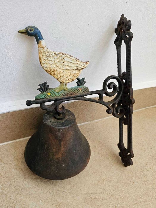 Ретро камбанка от чугун