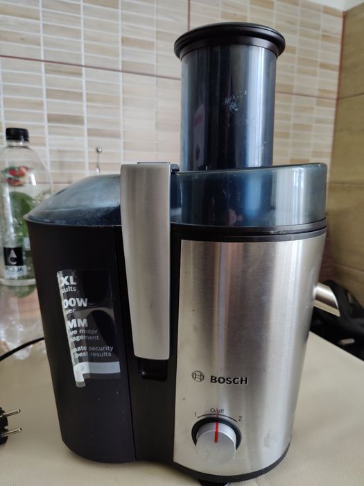 Storcător fructe bosch