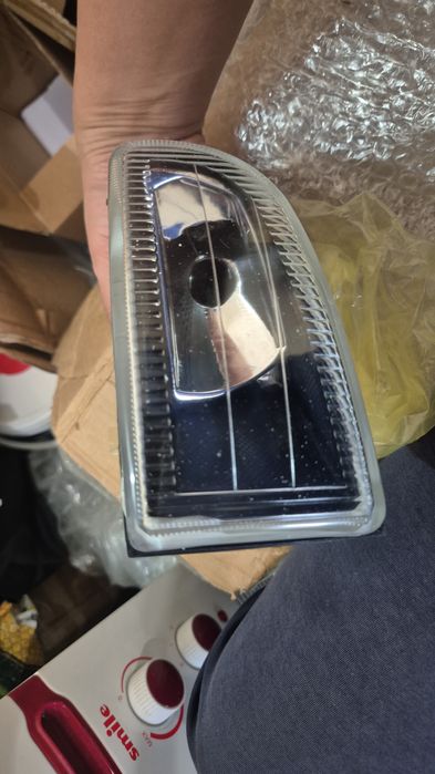 противотуманные фары  авенсис т220