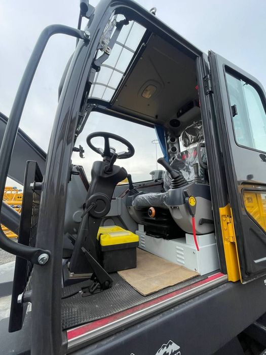 Экскаватор 0.3куб АВТОМАТ