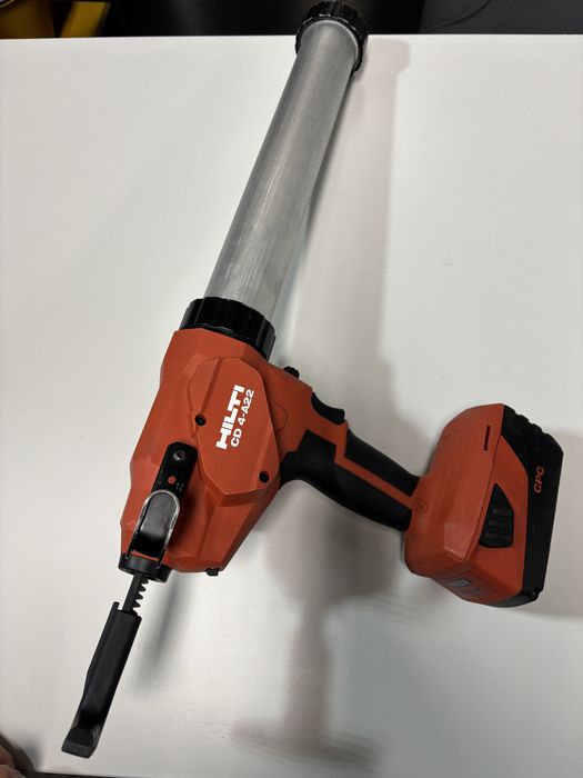 Pistol silicon hilti