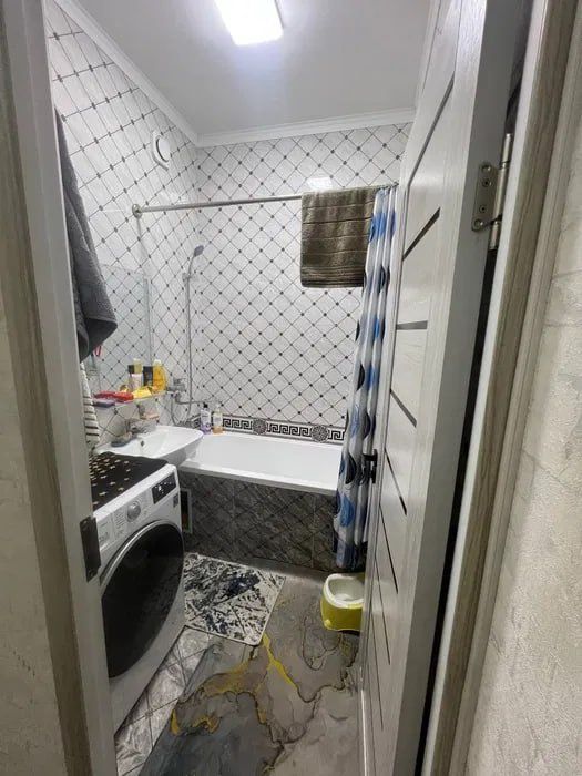 Продается 1я квартира Авиосозлар-4
