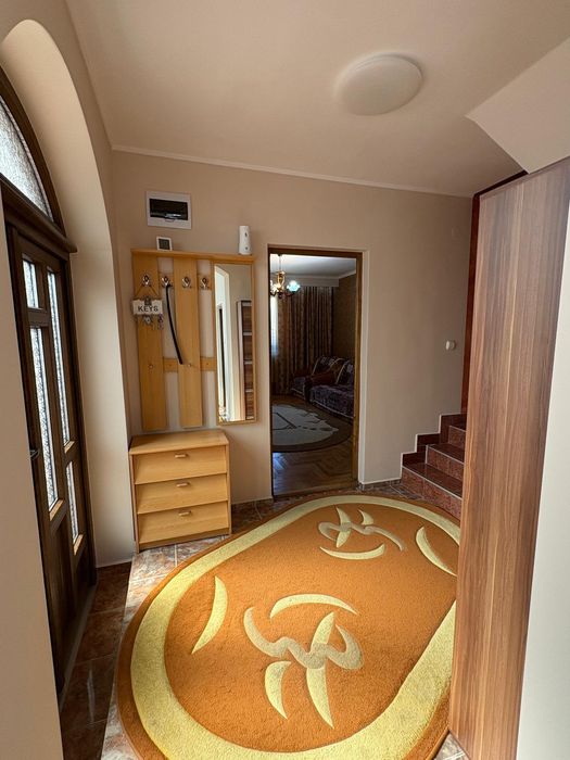 Casă de închiriat în zona Ioșia