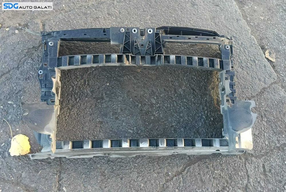 Trager Tragher Calandru Panou Frontal Suport Faruri Radiatoare cu Defect Volkswagen Golf 6 2008 - 2016 Cod 5K0805594