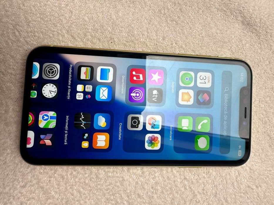 Iphone 11 64 GB Negru Bateria 100 % Liber de retea