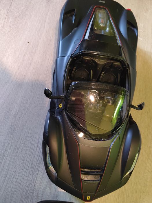 Кола LA FERRARI APERTA DRIFT, с  радиоуправление