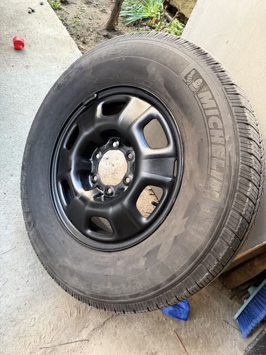 Гуми с джанти за Тойота Ланд Крузер 17 цола