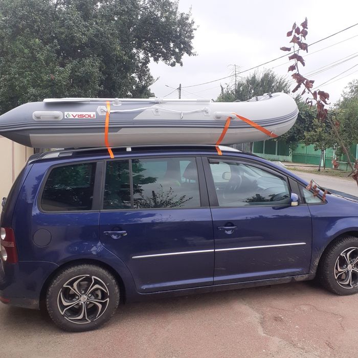 Vind mașină Touran