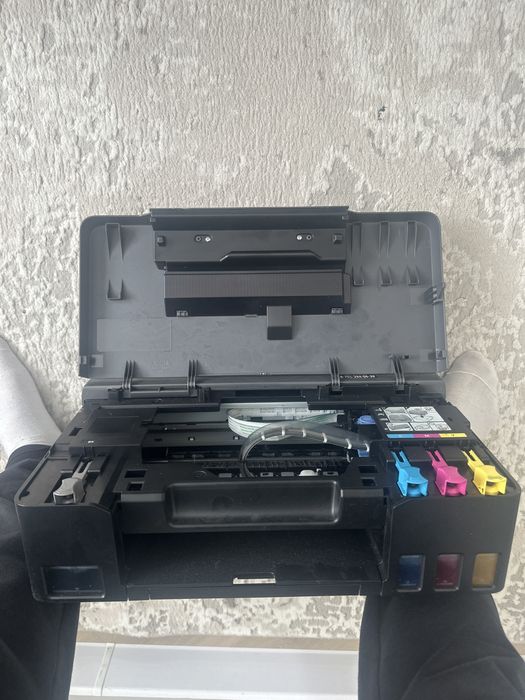 Принтер canon отдадим на зачастие