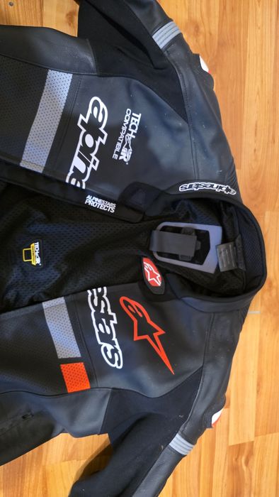Costum moto Alpinestars
