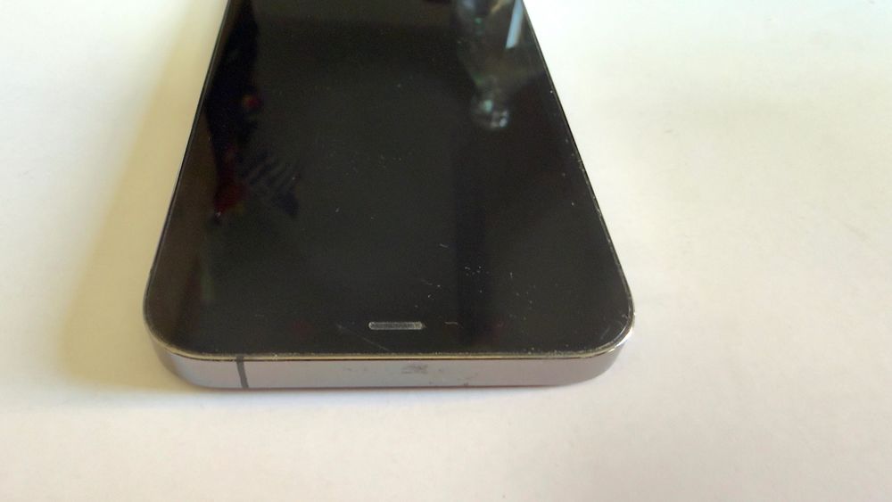 Apple iPhone 12 Pro 128 GB – cu cutie, stare bună