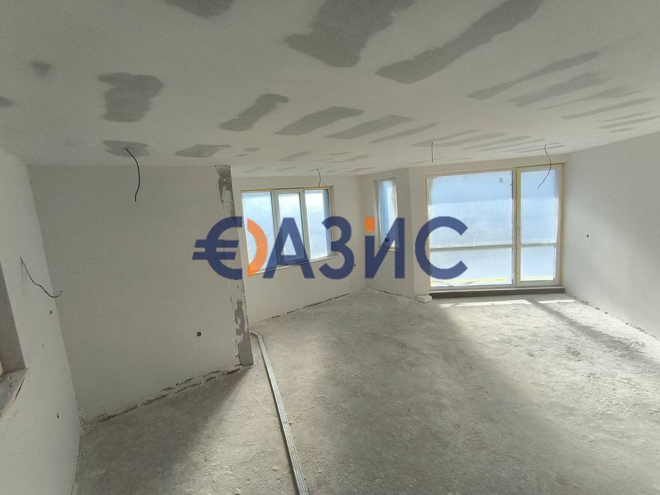 Продава се Двустаен апартамент в Бяла - 80 кв.м за 1205 €/кв.м - Снимка #11