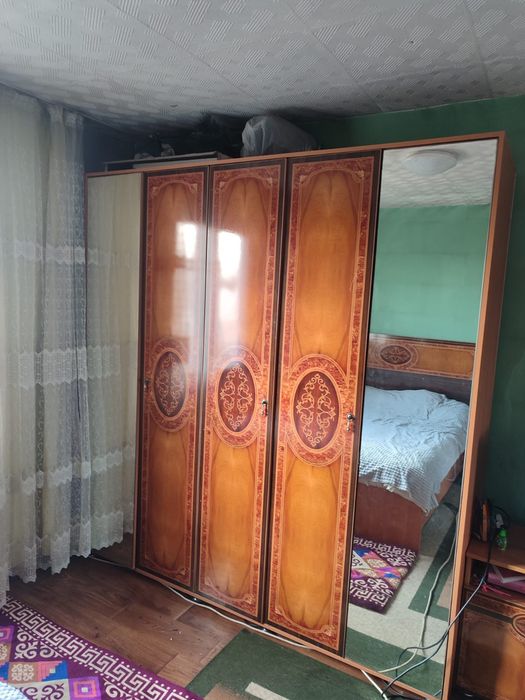 Спальный гарнитур