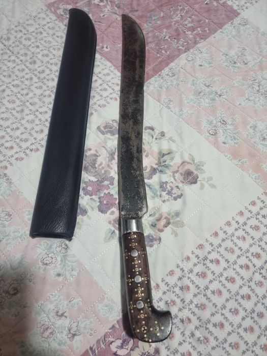 Голям каракулак, кулаклия, нож