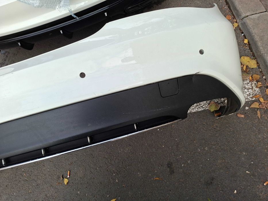 Bara spate diffuser si tipsuri Mercedes  cla 180