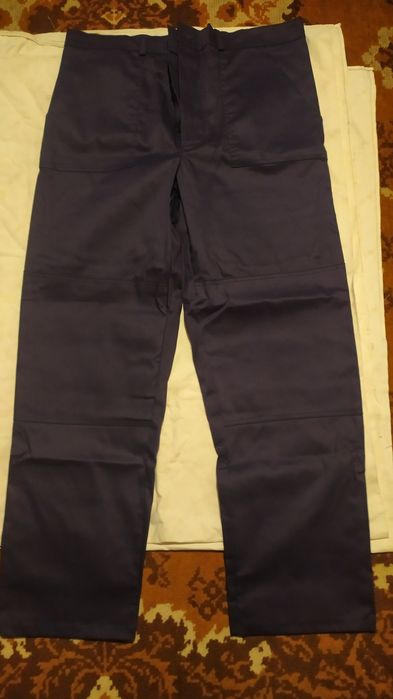 Продам спецодежду и обувь