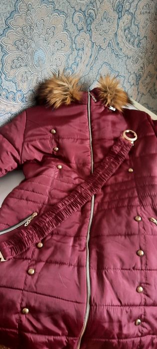 Куртка на девочку 10-12 лет