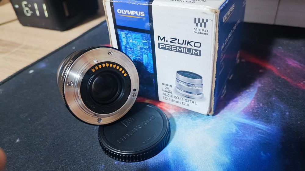 Obiectiv olympus 12mm f2.0