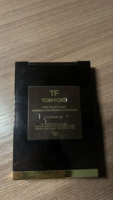 TomFord nud dip тени