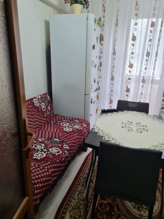 Apartament decomandat cu 3 camere