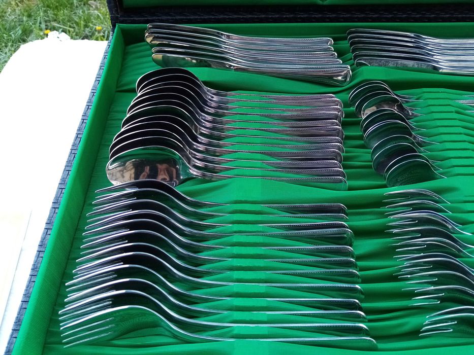 Комплект прибори РОСА - Петко Денев - 60 части - нови !