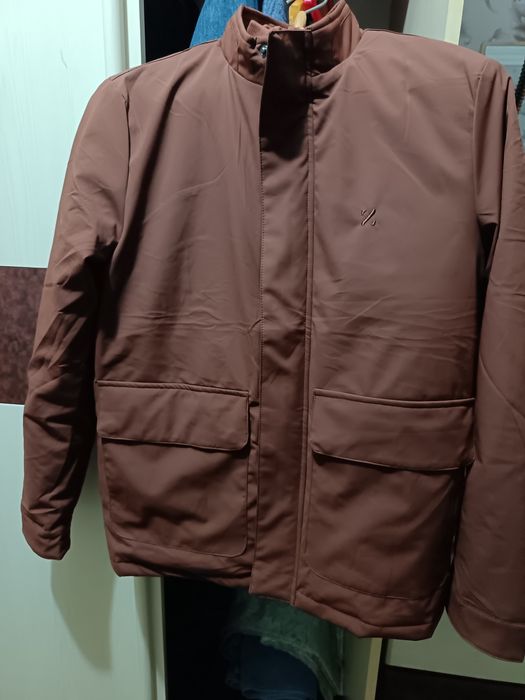 Ветровка куртка сотилади