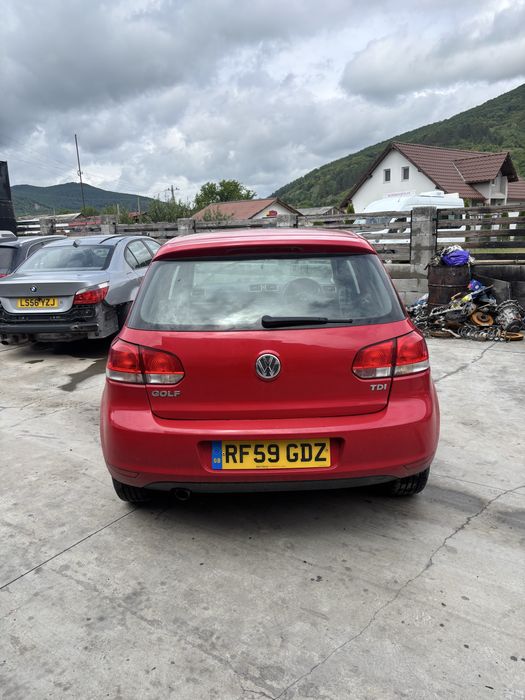 Dezmembrez Golf 6 1.6 TDI COD MOTOR CAY