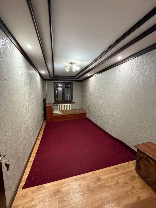 Чилонзор-24 Квартал 3/2/4/Срочно Сотилади