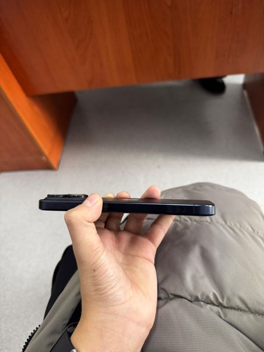 Iphone 15 pro 128 gb  АКБ 90%