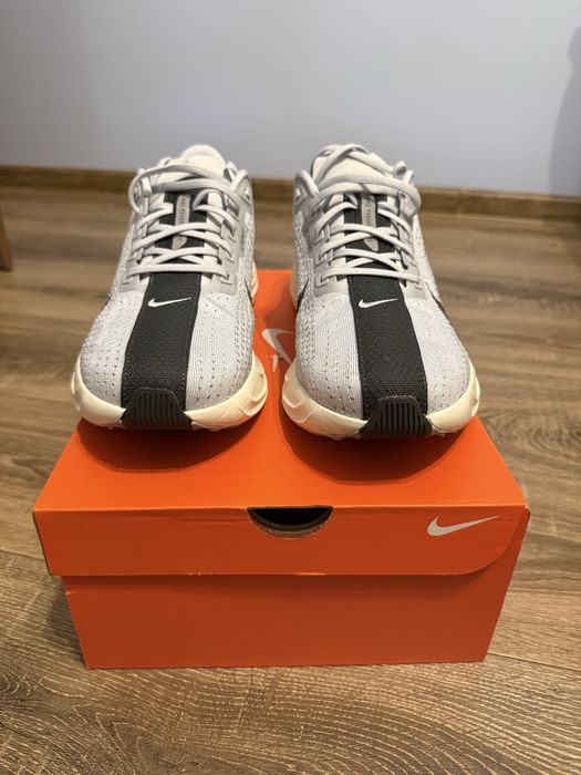 Nike Pegasus Plus