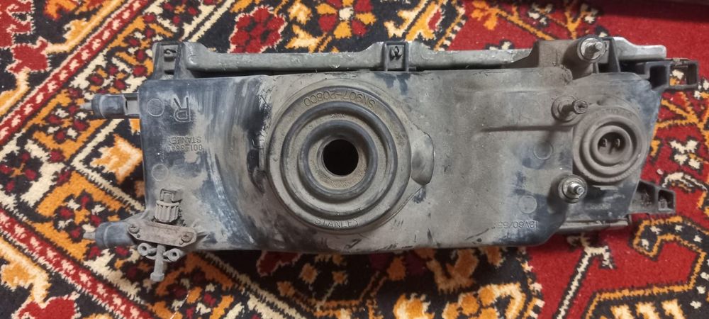 Продам фары на авто