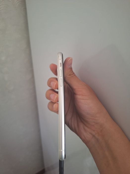 İPhone 11 белый