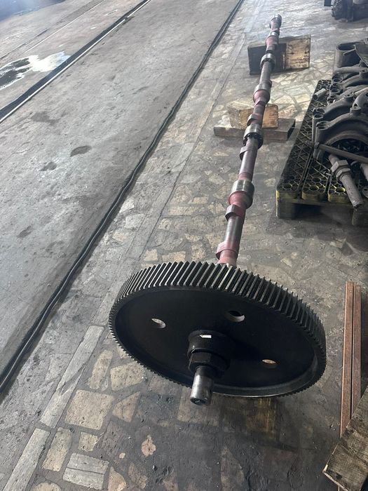 Распредвал Д50 б/у