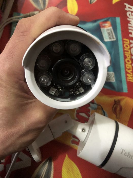 Камера видеонаблюдения!