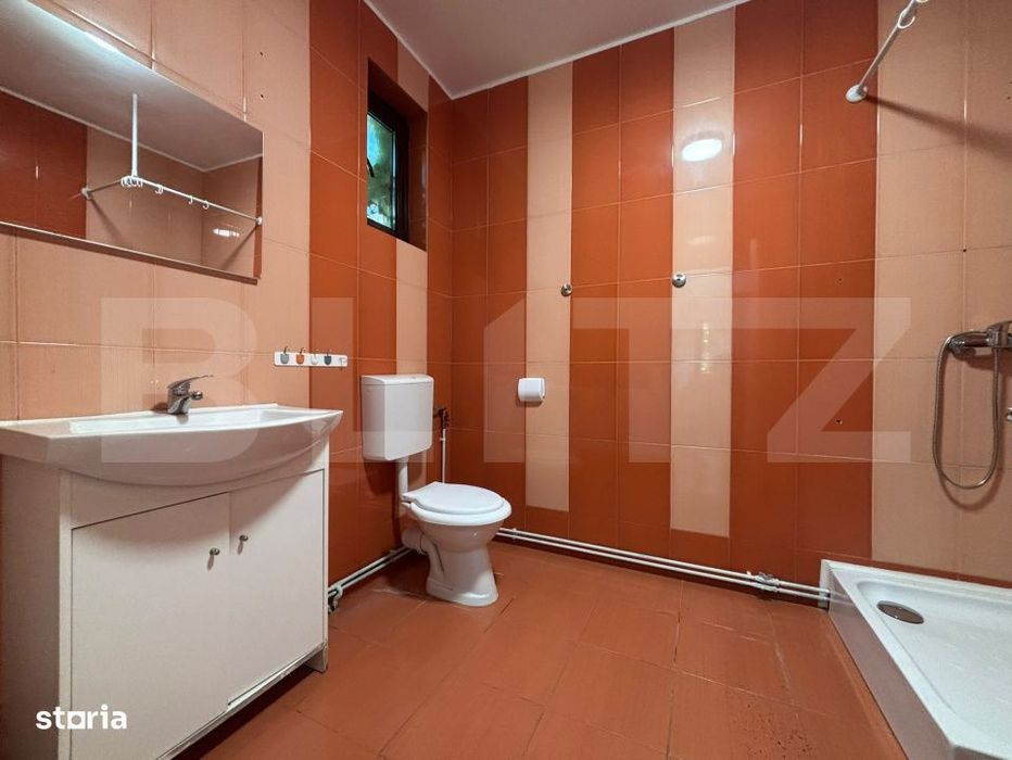 Casa de inchiriat, 142 mp, zona Micro 1