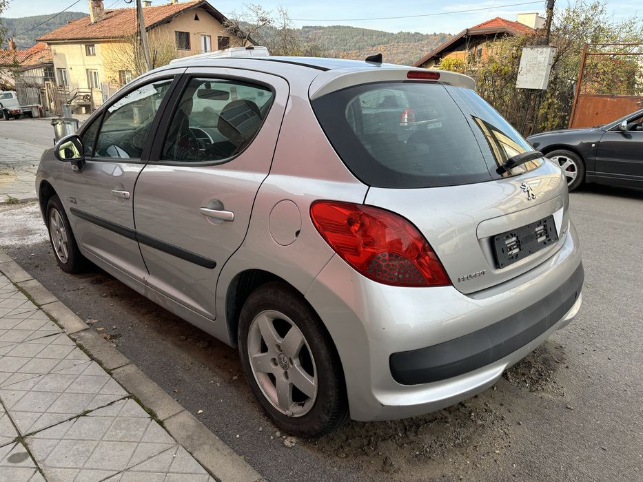 Пежо 207 1.4 бензин на части. 3 броя.