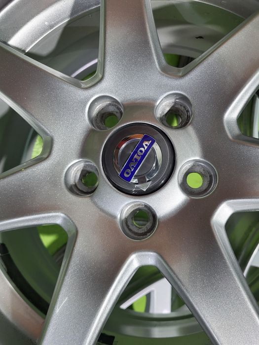 16 5x108 Volvo лети джанти 5х108 волво