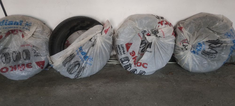 Автошины б/у на 16