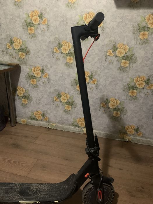 Продам самокат в хорошем состоянии