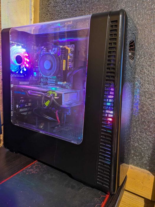Calculator gaming Core i7, 16GB RAM,SSD, Radeon RX570, Win11 ereader