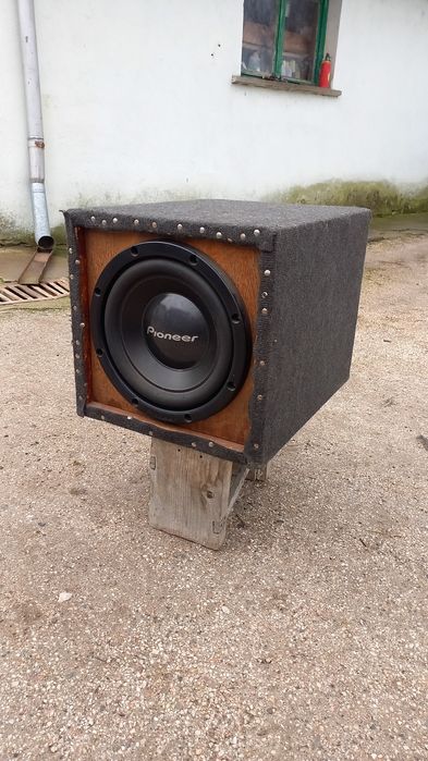 Бас каса (суб буфер)