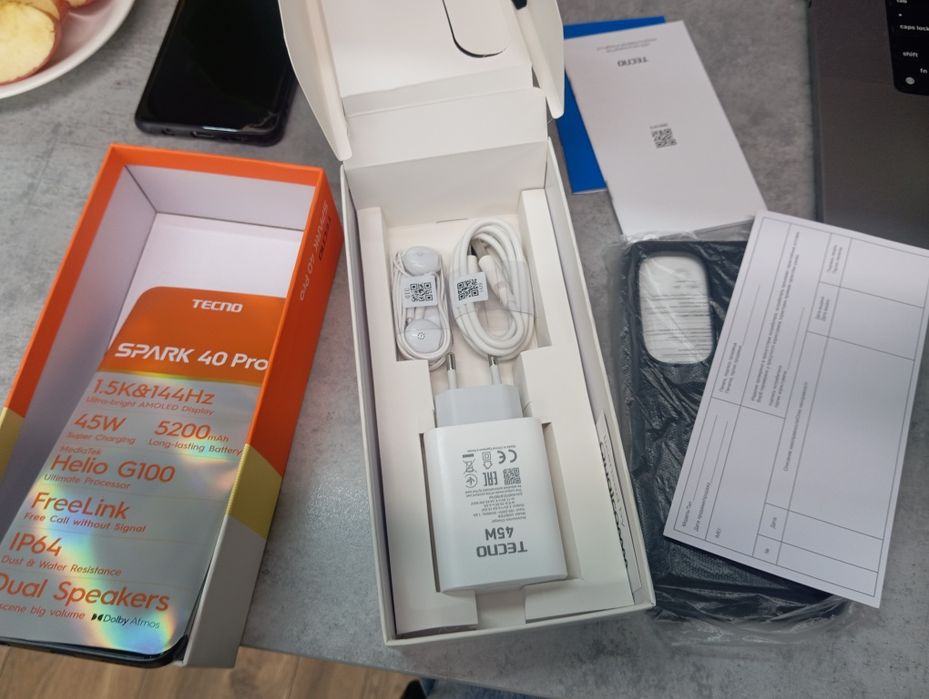 Tecno Spark 40 Pro