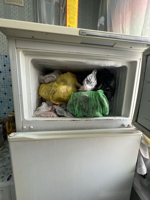 Продам холодильник