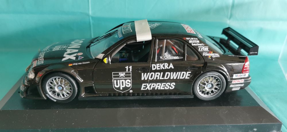 Mercedes 1:18 мерцедес