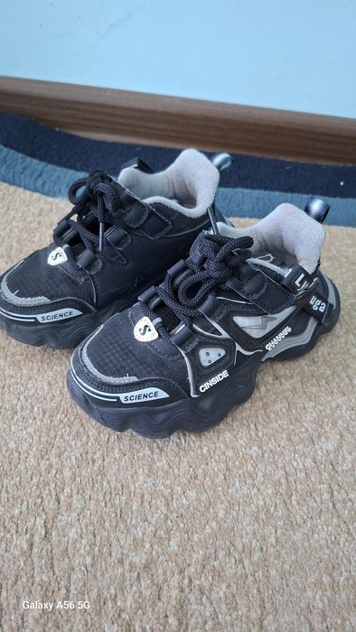 Продам обувь на мальчика